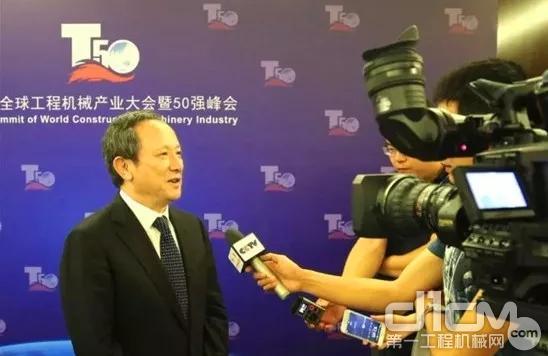 徐工集團(tuán)董事長、黨委書記王民對(duì)中國工程機(jī)械未來發(fā)展方向的精準(zhǔn)判斷